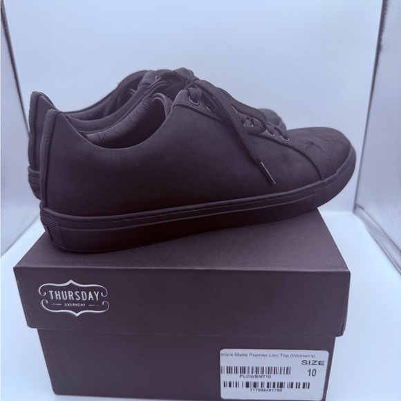 Thursday Boot Company Black Sneakers Matte Womens Size 10 Lightly Used - Picture 7 of 10